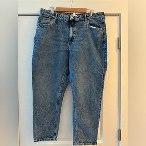 H&M Mom Jean